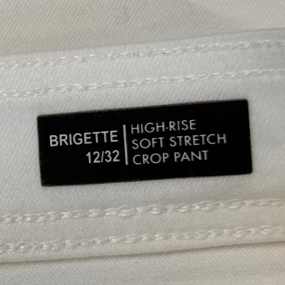 Capris-Women’s Buffalo - David Bitton- Brigette HighRise, SoftStretch, CropPant - Picture 5 of 10